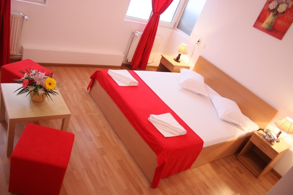 Hotel Sir Gara De Nord Βουκουρέστι Εξωτερικό φωτογραφία