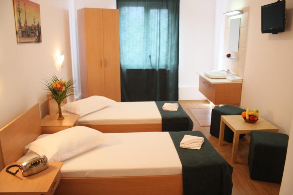 Hotel Sir Gara De Nord Βουκουρέστι Εξωτερικό φωτογραφία